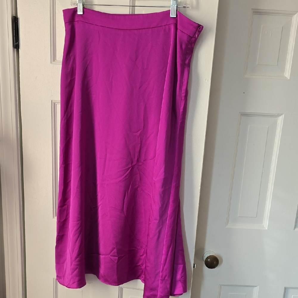 Ann Taylor Fuchsia Midi Skirt